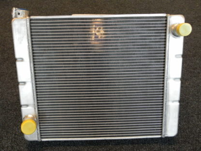 Kylare 24"x18,5" Ford/Chrysler anslutningar