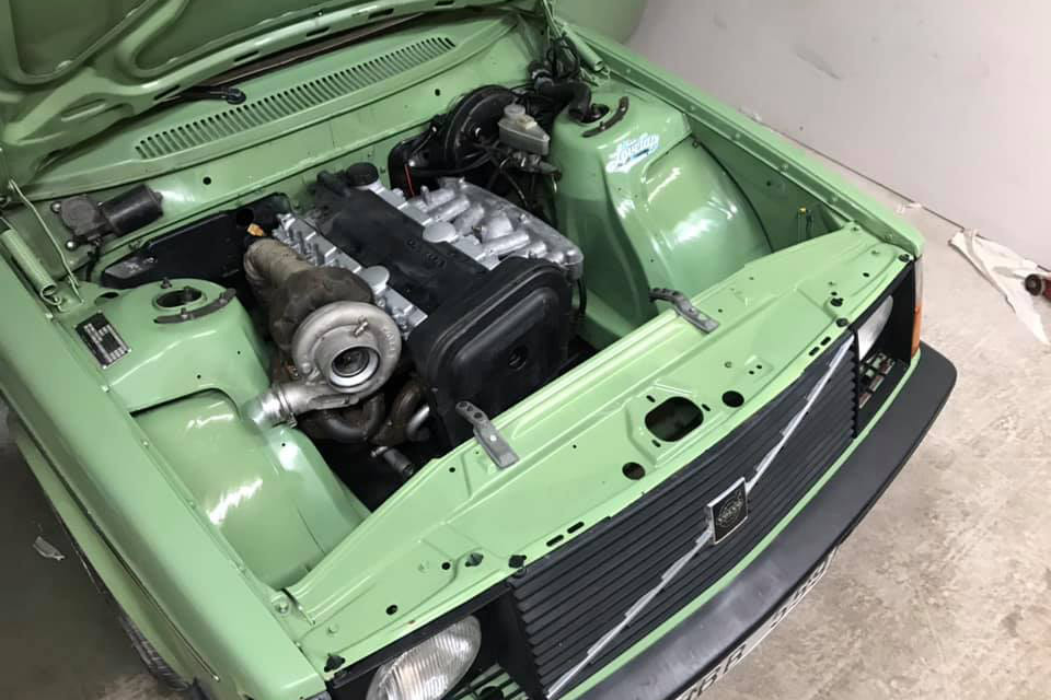 Motorfäste Volvo 240 - 5-6 cyl vitmotor std lutning - Bild 3